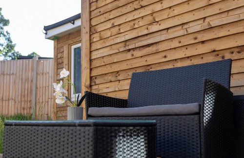 St Albans Apartment | Cozy Garden Studio in St Albans