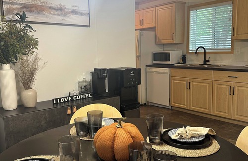 Grayson Cabin | Cozy Getaway Cabin at Crooked Lake: Walking Distance to the Beach