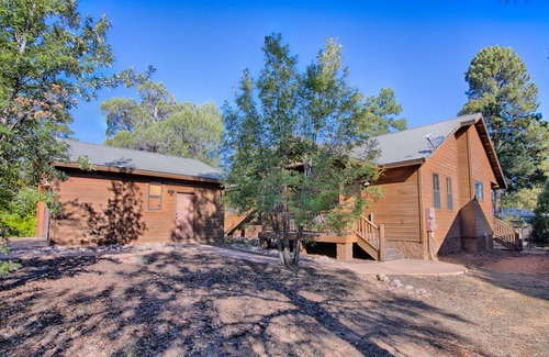 Torreon Cabin | Cozy Getaway in Torreon