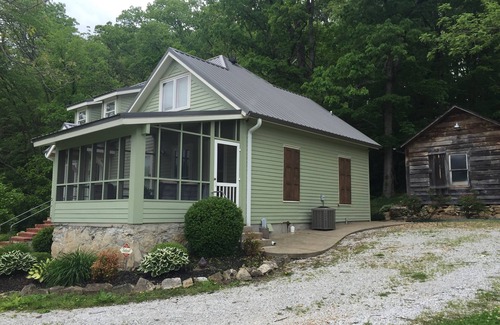 Turners Cottage | Cozy Getaway & Memorable Experience