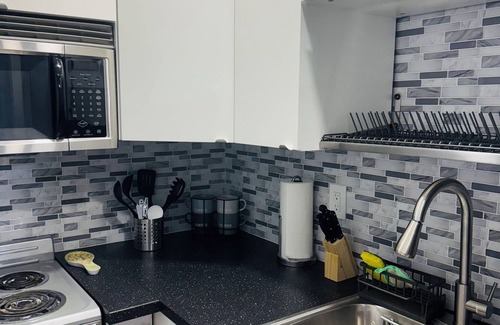 Hollywood Apartment | Cozy Getaway Near Beaches & Casinos