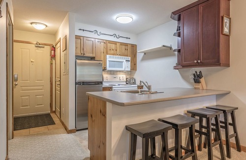 Silver Star Mountain Condo | Cozy ground floor Creekside Condo, pet friendly, shared hot tub, close to trails