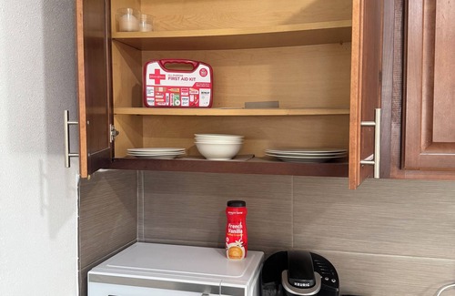 Sylmar House | Cozy guest studio house with AC and WiFi in Sylmar CA