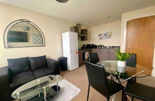 Trafford Apartment | Cozy Haven: Charming Retreat