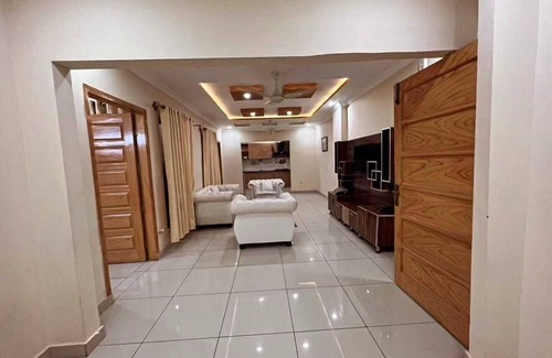 Islamabad Apartment | Cozy Haven for Your Next Getaway: Book Now for Comfort and Convenience