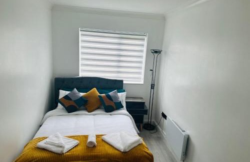 Welford Apartment | Cozy Haven Your Perfect 1Bed LE2