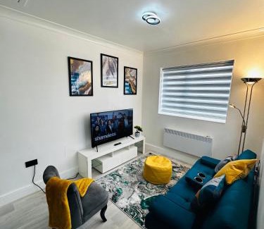 Welford Apartment | Cozy Haven Your Perfect 1Bed LE2