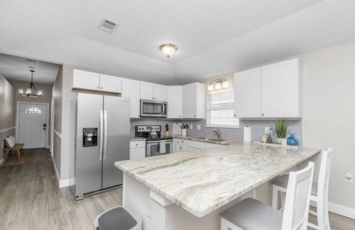 Florida Panhandle House | Cozy Hideaway! Spacious and centrally located. Pet Friendly!