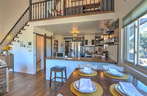 Rifle House | Cozy Hillside Home w/Rifle Gap & MTN Views, Hot Tub, Decks, Grill, Near Golfing