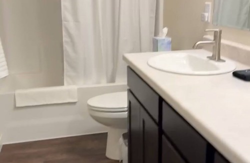 Rapid City House | Cozy Hilltop Retreat