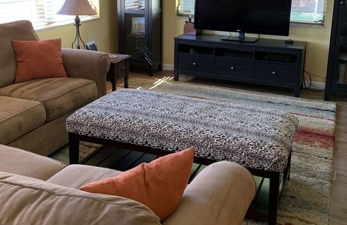 Forest Hills House | COZY HOLIDAY HIDEAWAY-Minutes from Beaches, Golf, Bike Trails, etc.