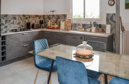 Saint-Saud-Lacoussiere House | Cozy home in Saint Saud Lacoussière