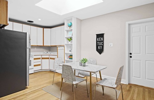 Cherokee Triangle Apartment | Cozy Home | 1BR Near Downtown + Prime Location!