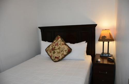 Gardiner Apartment | Cozy Home by Yellowstone River Confluence