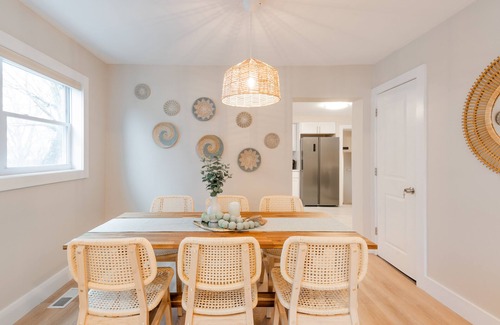 Lake Como House | Cozy Home In Belmar