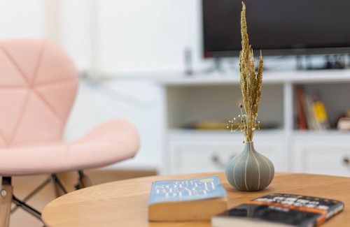 Old City House | Cozy Home in Chiang Mai's Old City @550m to Prasingh Temple