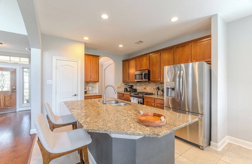 Spring House | Cozy home in Creekside near Rob Flemming Park