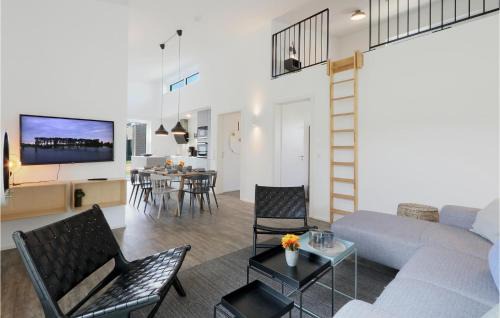 Lembruch House | Cozy Home In Lembruchdümmer See