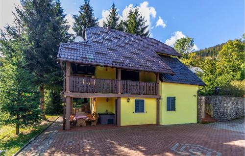 Lokve House | Cozy Home In Lokve With Jacuzzi