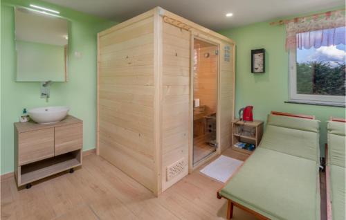 Lokve House | Cozy Home In Lokve With Jacuzzi