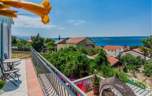 Maslenica House | Cozy Home In Maslenica With Kitchen