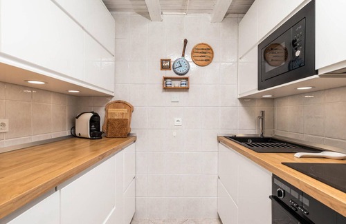 Miholascica House | Cozy home in Miholascica with WiFi