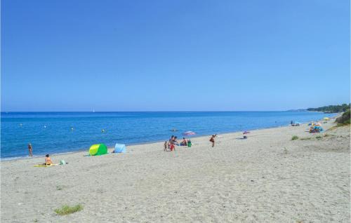 Moriani-Plage House | Cozy Home In Moriani Plage With Wifi