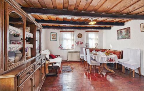 Sveti Ivan Zabno House | Cozy Home In Sveti Ivan Zabno With Wifi