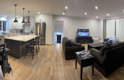 Little Rapids House | Cozy Home in the Humber Valley