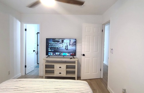 Titusville Bed & Breakfast | Cozy Home in the heart of Titusville, close to Playa Linda Beach, River