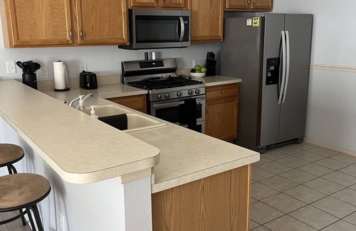 Alhambra House | Cozy home in the perfect location!