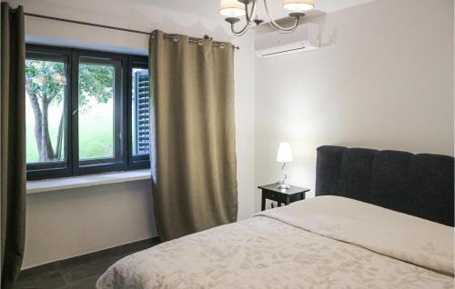 Tribalj House | Cozy Home In Tribalj With Kitchen