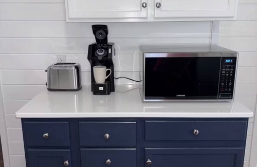 Sioux Falls House | Cozy home near Premier Center, Downtown & Sanford: 65"TV, Mini Golf& Fenced Yard