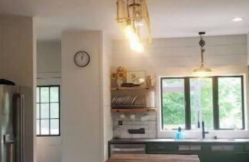 Maple City House | Cozy Home nestled in the heart of Leelanau County