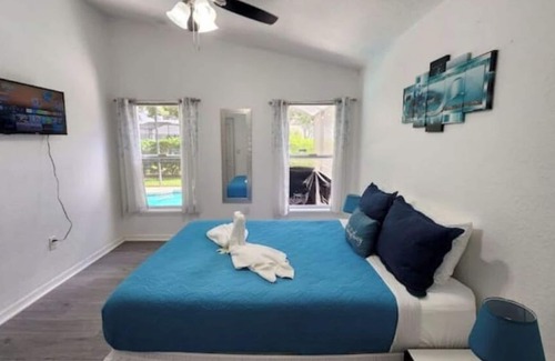 Silver Creek House | Cozy home with private pool and spa