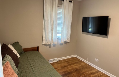 Fry's Spring House | Cozy Home with Walking Distance to Scott Stadium