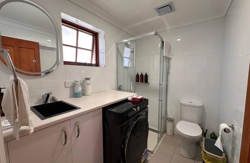 Keiraville Apartment | Cozy House 2mins walk to Wollongong University