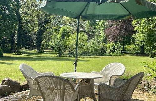 Friesack House | Cozy house "Gut Briesen" in the Westhavelland Nature Park with an old park