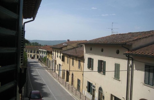 Panzano in Chianti Apartment | Cozy House In Panzano In Chianti