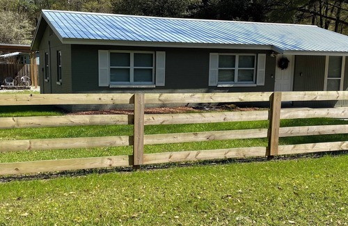 High Springs House | Cozy house near famous springs and town