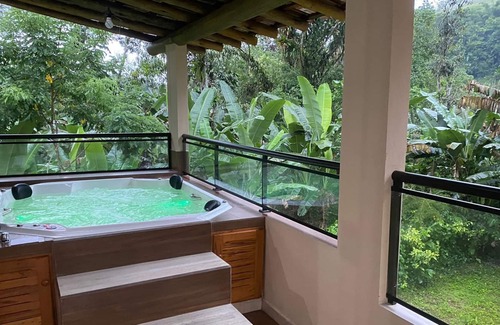 Ponte Branca House | Cozy house overlooking the waterfall and whirlpool.