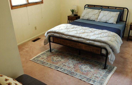 Columbus House | Cozy house w/easy access to downtown, airport, parks & more.
