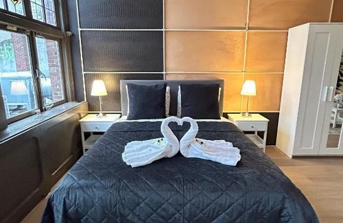 Dordrecht Apartment | Cozy independent Studio S2, City Centre Dordrecht