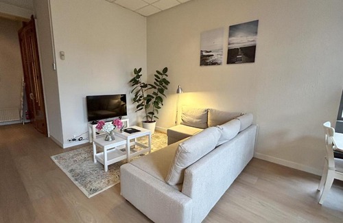 Dordrecht Apartment | Cozy independent Studio S2, City Centre Dordrecht