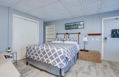 Kalamazoo Apartment | Cozy Kalamazoo Studio, 4 Mi to Downtown Area!