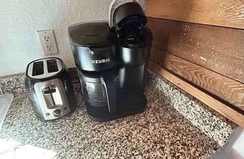 Stover Cabin | Cozy Lake-front Log Cabin in a large quiet cove w/Kayaks