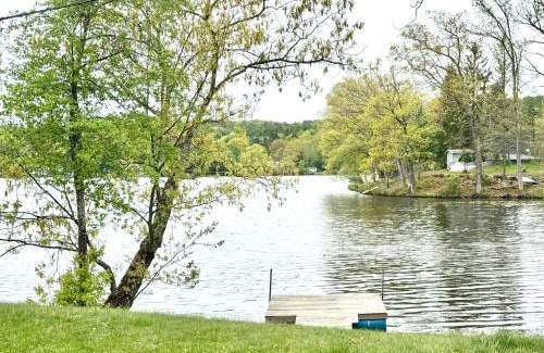 Nassau House | Cozy lake house