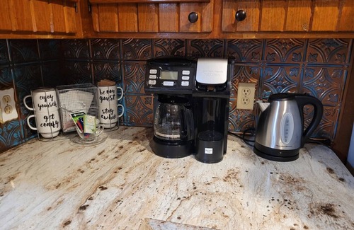 Smith County House | Cozy Lakefront Getaway at Lake Palestine