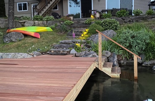 Sunapee House | COZY LAKESIDE RETREAT MINUTES FROM MT. SUNAPEE