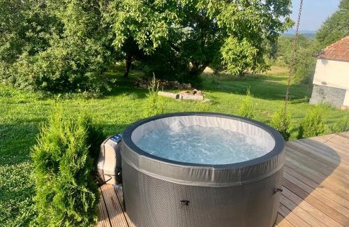 Vadu Crisului Villa | Cozy little Dreamcatcher jacuzzi incl